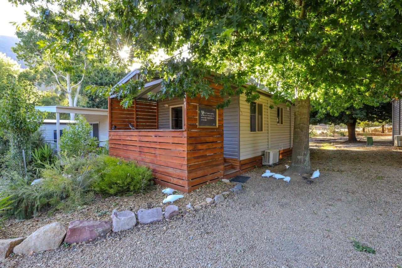 Halls Gap Lakeside Tourist Park Exterior foto